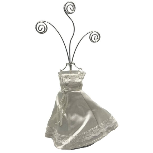 wedding photo holder figurine holds 3 photos white lace metal embellished READ - Picture 1 of 7